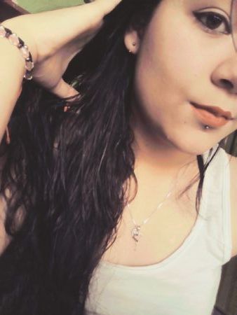 Lina - ID: 104078