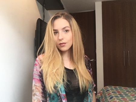 Mariana - ID: 108129 - 352520