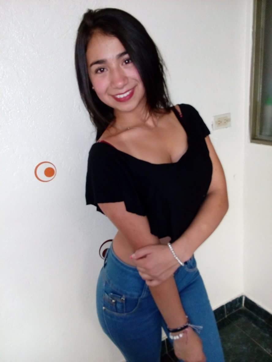 Karol vivíana - ID: 152795