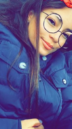 Paula Natalia - ID: 169410