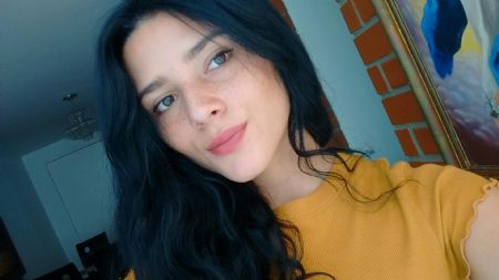 DANIELA - ID: 175642