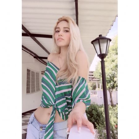 Sharon - ID: 176552