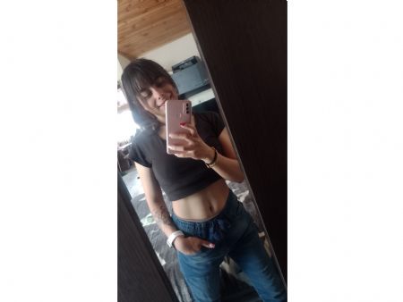 Julieth - ID: 183245 - 658061