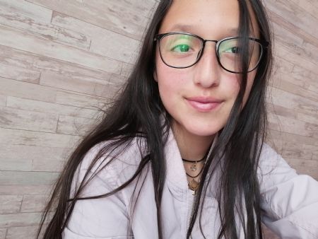 Laura Sofia - ID: 200254 - 526122