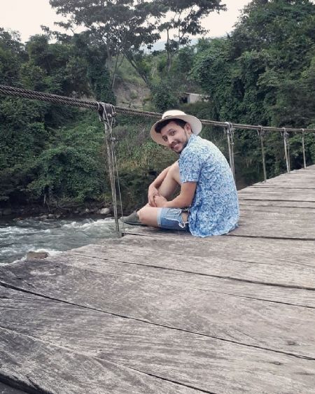 Jhonatan - ID: 265055