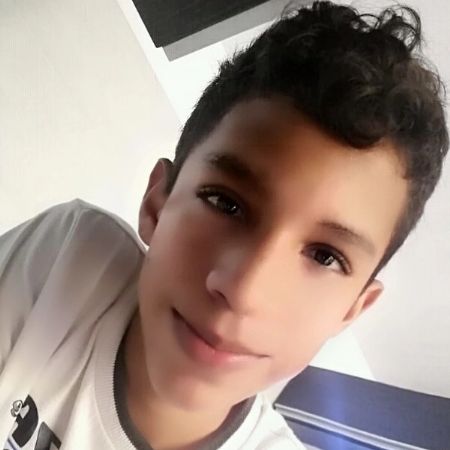 jhon - ID: 279795