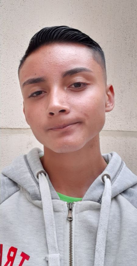 Oscar Fabian - ID: 281992