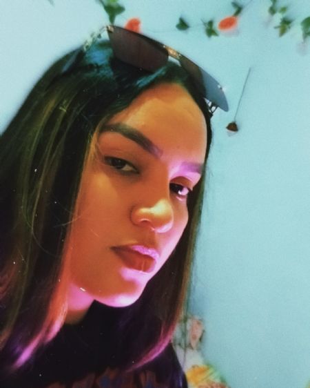 Karol - ID: 293382