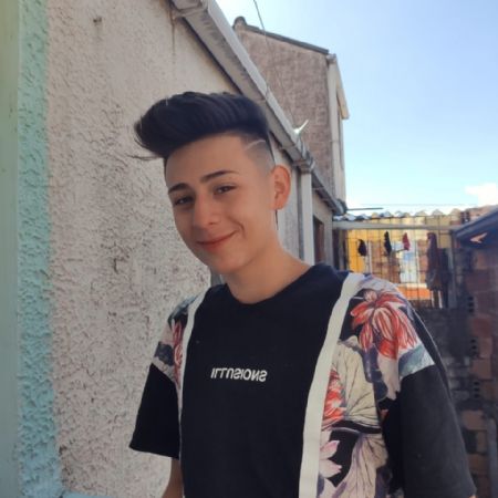 Axel Santiago - ID: 296984 - 587774