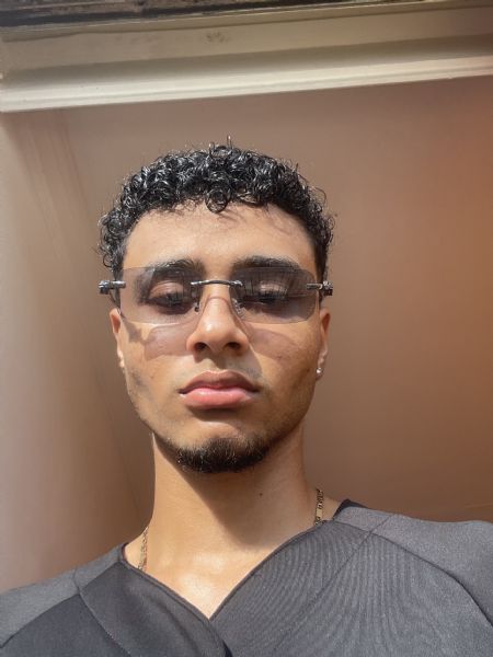 Daniel - ID: 299976