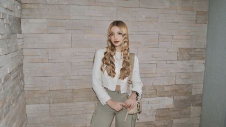 Mariana - ID: 329851 - 715689