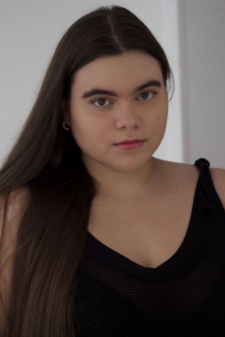 Natalia - ID: 329973