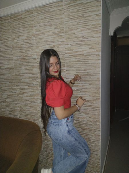 Natalia - ID: 334168