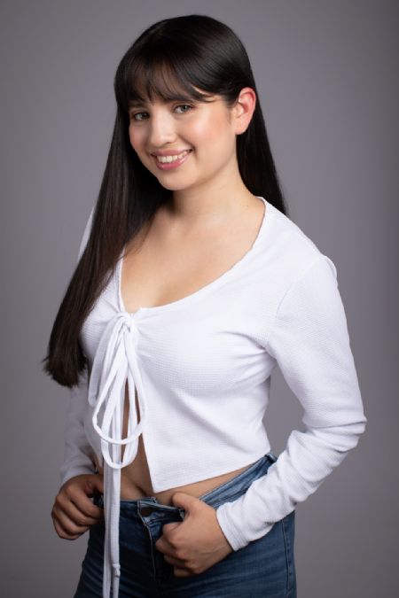 Daniela - ID: 341100 - 836662