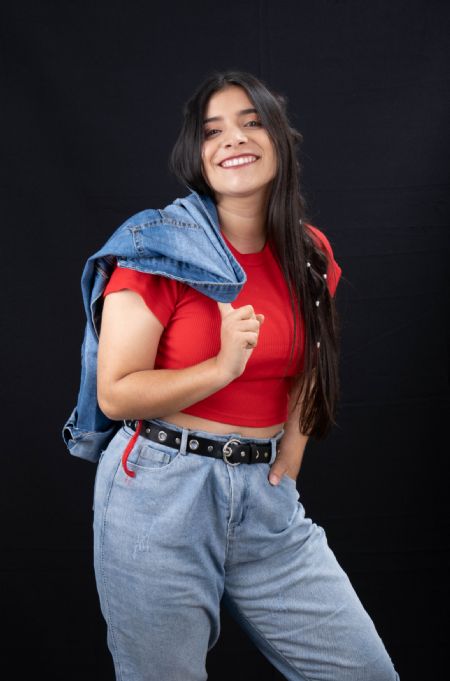 Laura Maria - ID: 343310