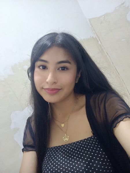 yederlin stefani liney  - ID: 379984