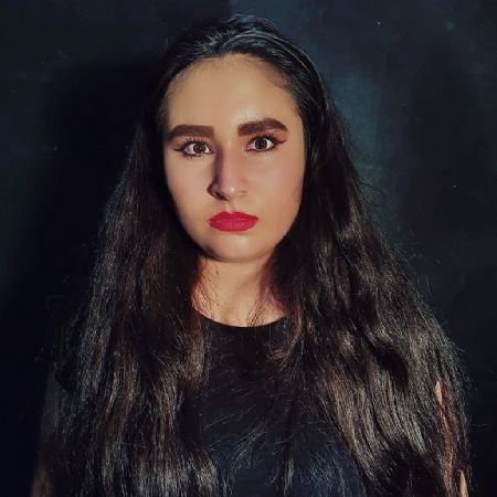 Daniela - ID: 384654 - 711441