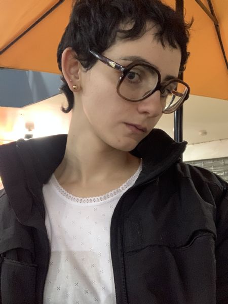 Juana - ID: 581089 - 824142