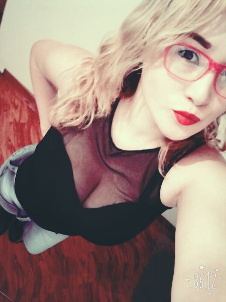 Leiny camila - ID: 71941
