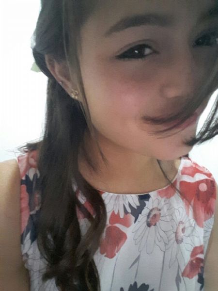 Manuela - ID: 72487