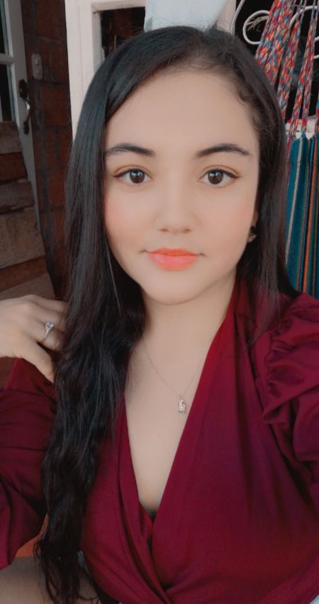 Angélica - ID: 73839